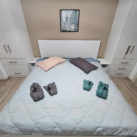 Apartment Great Spacious And Modern *